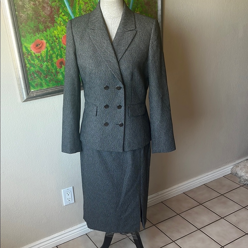 Gray Double-Breasted Skirt Suit